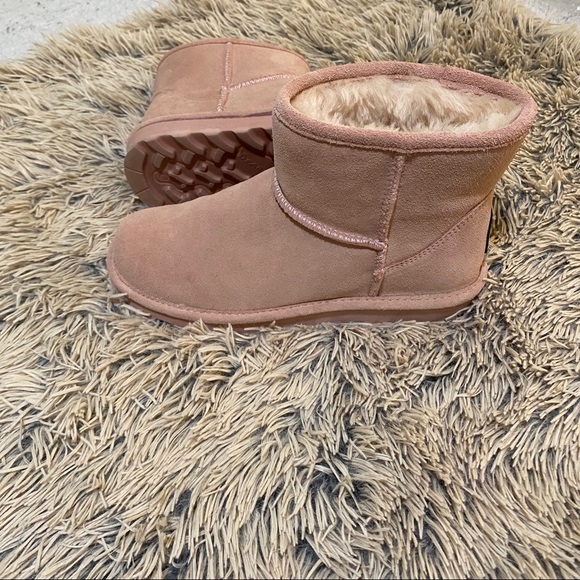 Euc Bearpaw Womens Alyssa Boots Blush 